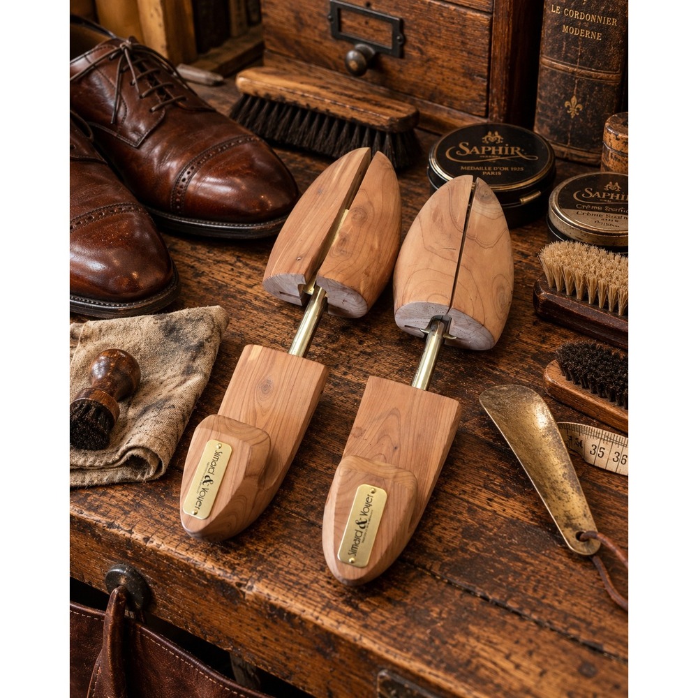 Simard & Voyer Wooden Shoe Trees Men's M Split Toe Vintage Display Decor 80s 90s
